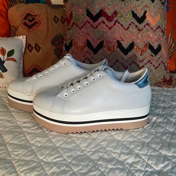 🚫 SOLD 🚫 Steve Madden  |  platform sneakers - Picture 5 of 6